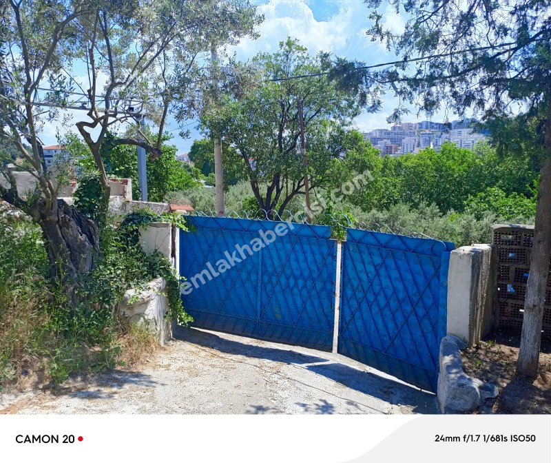 EMLAK HABERCİSİ 'NDEN BURSA-MUDANYA ANA YOLA 1 KM MESAFEDE MUDANYA IŞIKLI YOLU 'NDA  ASFALTA CEPHE 6+1 VİLLA& KONAK