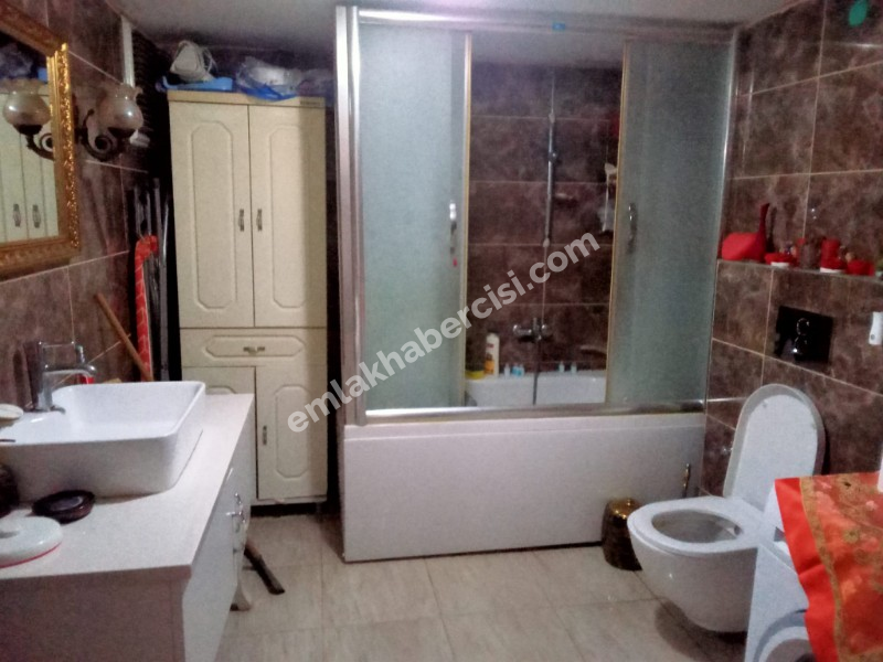 EMLAK HABERCİSİ 'NDEN BURSA, MUDANYA MERKEZDE, BAHÇELİ, 5 YAŞINDA, KAT MÜLKİYETLİ,  2 DAİRELİ MÜSTAKİL EV