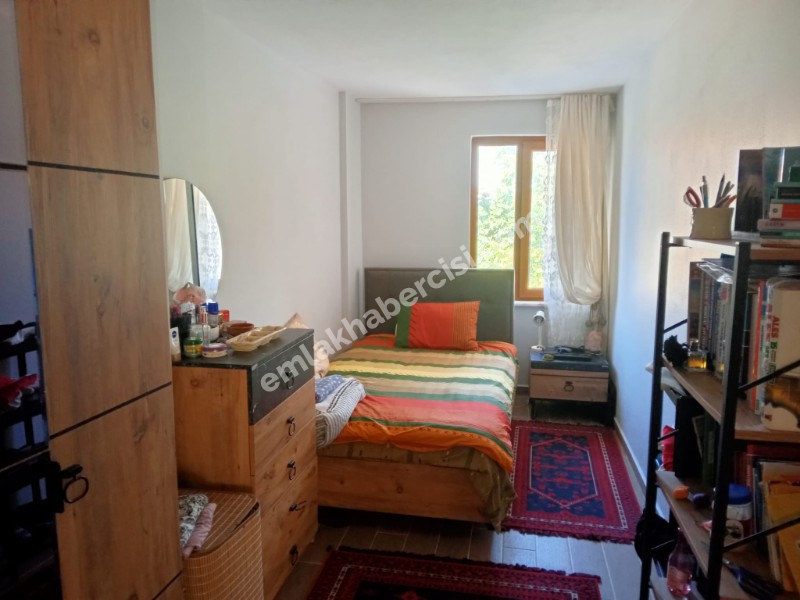 EMLAK HABERCİSİ 'NDEN BURSA, MUDANYA MERKEZDE, BAHÇELİ, 5 YAŞINDA, KAT MÜLKİYETLİ,  2 DAİRELİ MÜSTAKİL EV