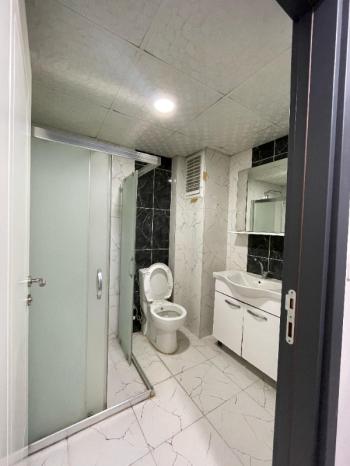 AFYON ÜÇOK EMLAKTAN MERKEZDE KİRALIK LÜX EŞYALI 2+0 DAİRE