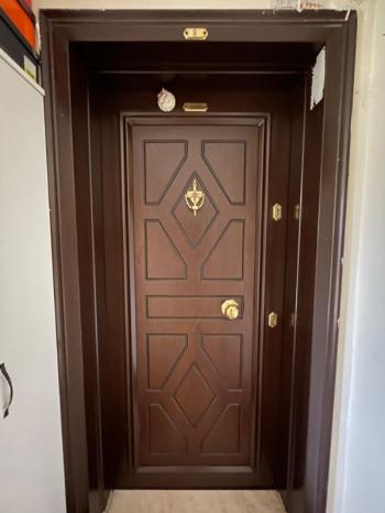 AFYON ÜÇOK EMLAKTAN MAREŞAL FEVZİ ÇAKMAK MAH SATILIK 3+1 DAİRE