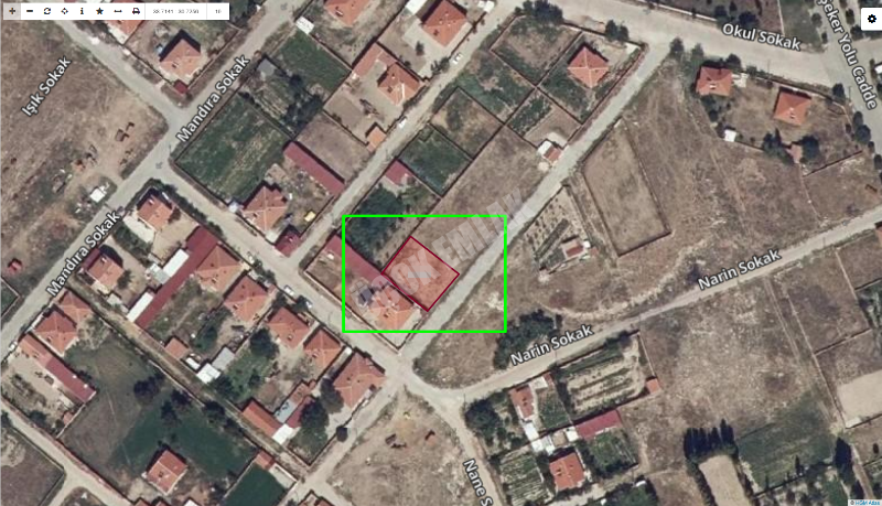 AFYON ÜÇOK EMLAK TAN SÜLÜMENLİ KASABASINDA SATILIK 500M² FIRSAT ARSA