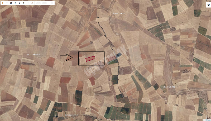 AFYON ÜÇOK EMLAKTAN ÇIKRIK KASABASI SATILIK 5000M² TARLA