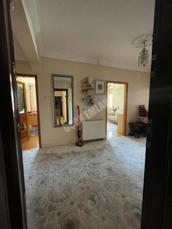 AFYON ÜÇOK EMLAKTAN MAREŞAL FEVZİ ÇAKMAK MAH SATILIK 3+1 DAİRE