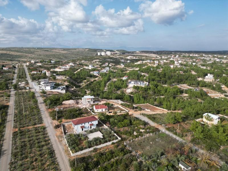 DİDİM de  KİRALIK DENİZE YAKIN  700m2 ARSA