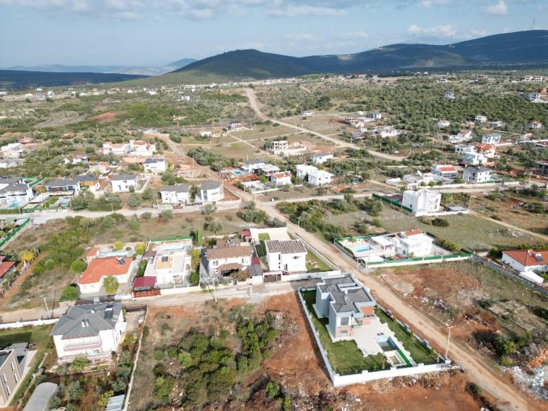 DİDİM de  KİRALIK DENİZE YAKIN  700m2 ARSA