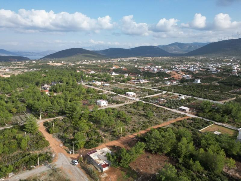 DİDİM de  KİRALIK DENİZE YAKIN  700m2 ARSA