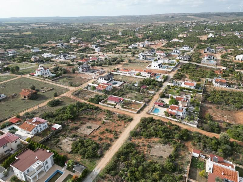 DİDİM de  KİRALIK DENİZE YAKIN  700m2 ARSA