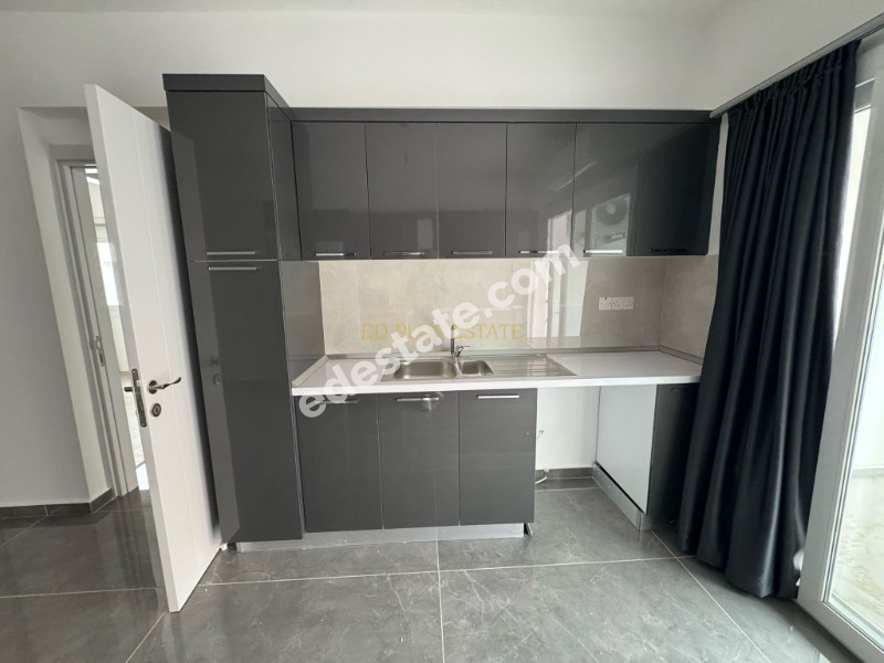 Lefkoşa K.Kaymaklı Bölgesinde SATILIK 2+1 ZEMİN KAT SIFIR DAİRE 