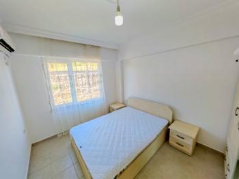 Goldsand 2 Sitesinde Satılık Eşyalı Yüksek Giriş 1+1 Daire
