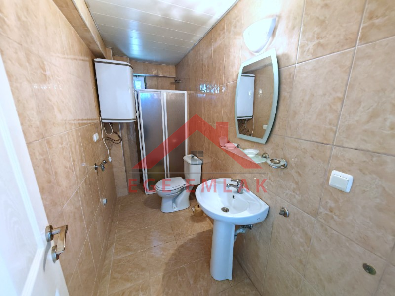 Goldsand 2 Sitesinde Satılık Eşyalı Yüksek Giriş 1+1 Daire