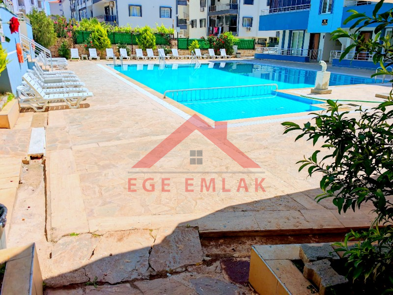 Goldsand 2 Sitesinde Satılık Eşyalı Yüksek Giriş 1+1 Daire