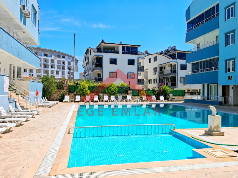 Goldsand 2 Sitesinde Satılık Eşyalı Yüksek Giriş 1+1 Daire