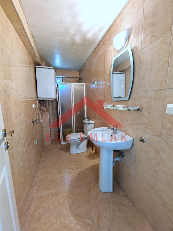 Goldsand 2 Sitesinde Satılık Eşyalı Yüksek Giriş 1+1 Daire