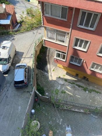 Esentepe Mah.Merkezi Lokasyonda Kiralık Geniş1+1 Daire 