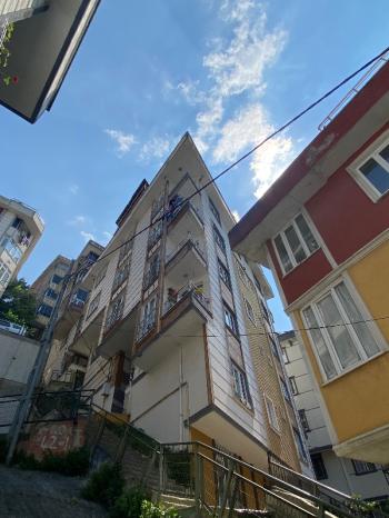 Esentepe Mah.Merkezi Lokasyonda Kiralık Geniş1+1 Daire 