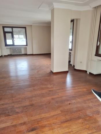 Caddebostan plaj yolu net 165 m2