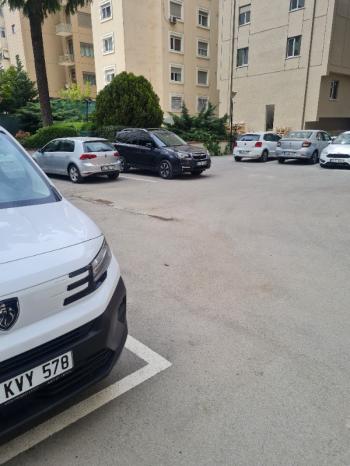 Caddebostan plaj yolu net 165 m2