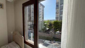 BEYLİKDÜZÜ BEY LIFE CITY SİTESİ SATILIK 2+1 DAİRE METROBÜSE YÜRÜME MESAFESİ