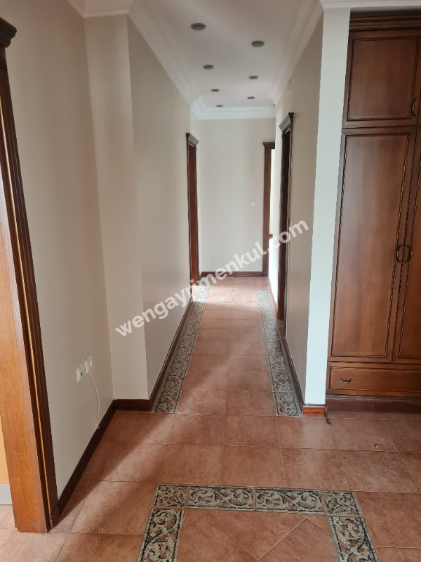 Caddebostan plaj yolu net 165 m2
