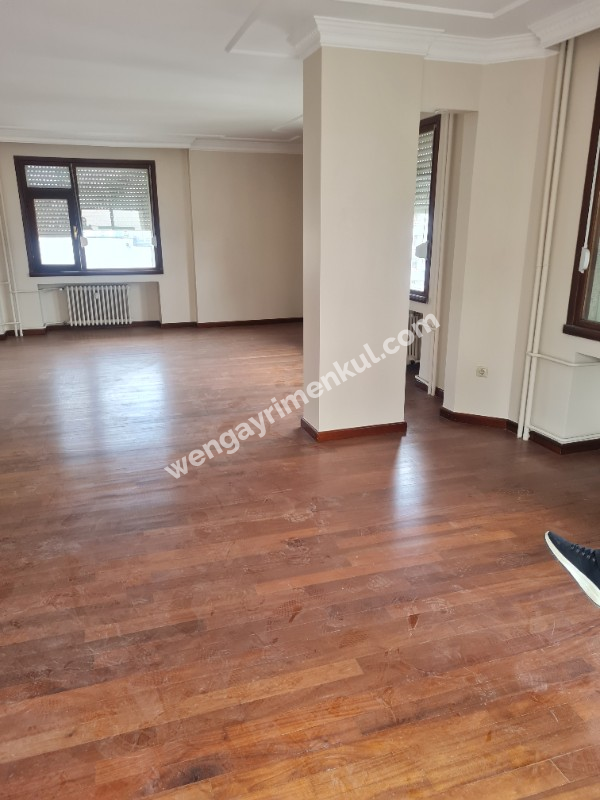 Caddebostan plaj yolu net 165 m2