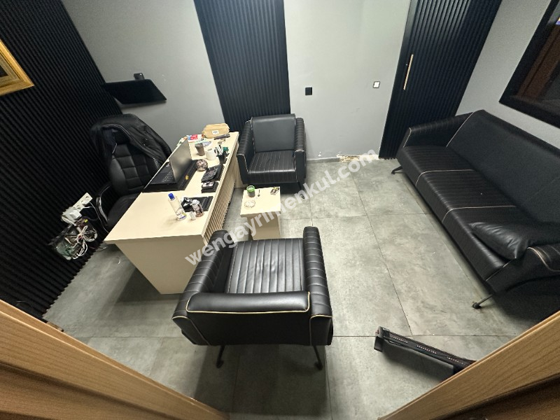 SARİSSA'da_Tek Yetkili_MEBRUR'dan_Sarissa Çarşıda_Ön Kullanımlı_Kiracılı_160 m²