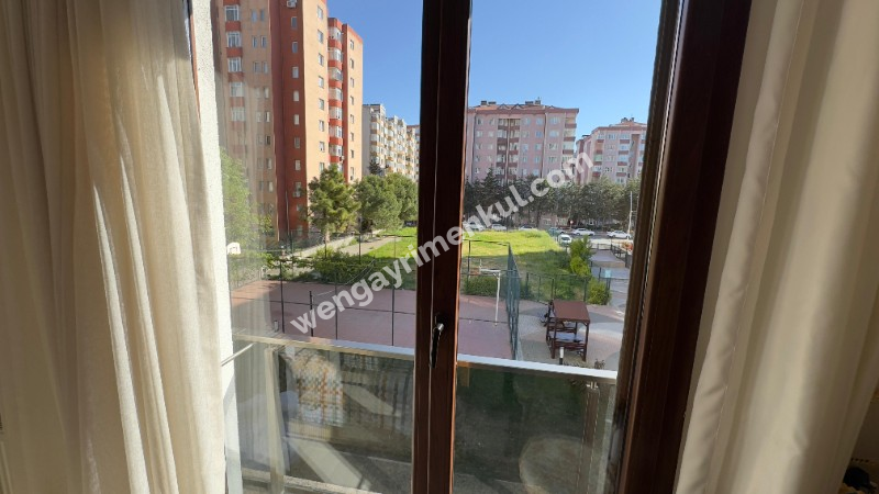 BEYLİKDÜZÜ BEY LIFE CITY SİTESİ SATILIK 2+1 DAİRE METROBÜSE YÜRÜME MESAFESİ