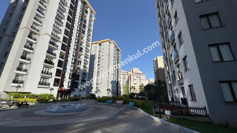 BEYLİKDÜZÜ BEY LIFE CITY SİTESİ SATILIK 2+1 DAİRE METROBÜSE YÜRÜME MESAFESİ