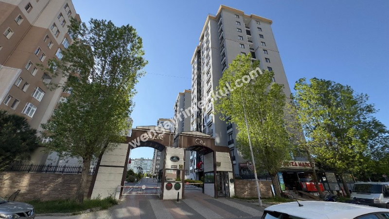 BEYLİKDÜZÜ BEY LIFE CITY SİTESİ SATILIK 2+1 DAİRE METROBÜSE YÜRÜME MESAFESİ