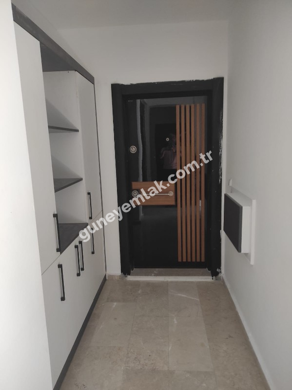 SATILIK ÇELTEKTE SIFIR AYARINDA GENİŞ 2+1 