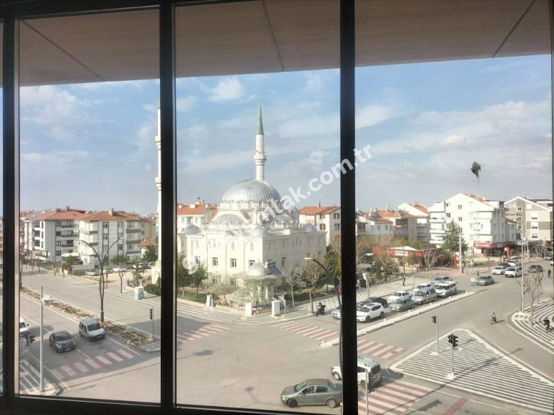 OSMANGAZİ MAHALLESİNDE LÜKS DAİRE
