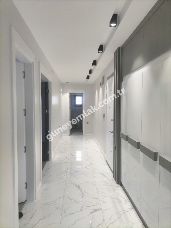 OSMANGAZİ MAHALLESİNDE LÜKS DAİRE