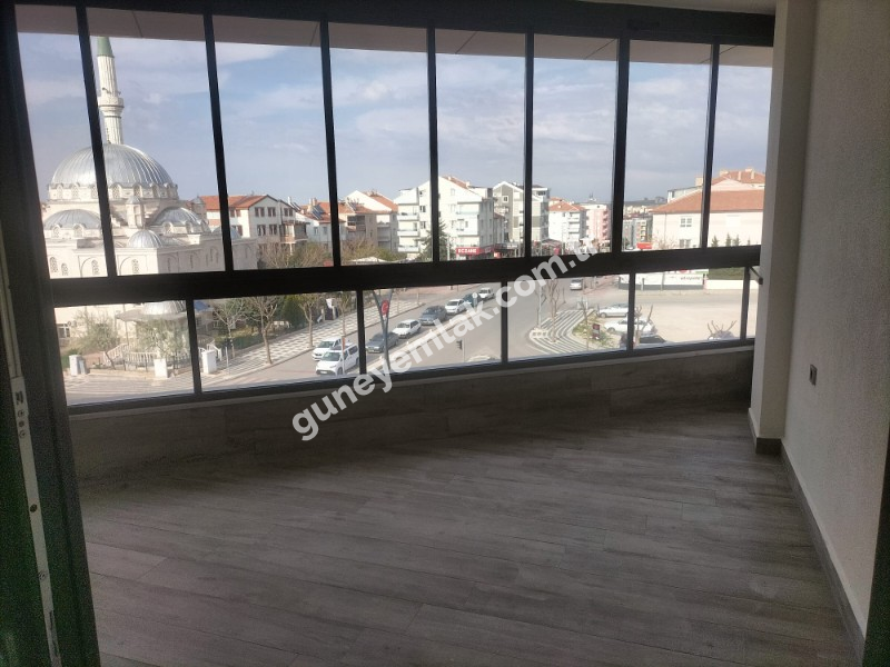 OSMANGAZİ MAHALLESİNDE LÜKS DAİRE
