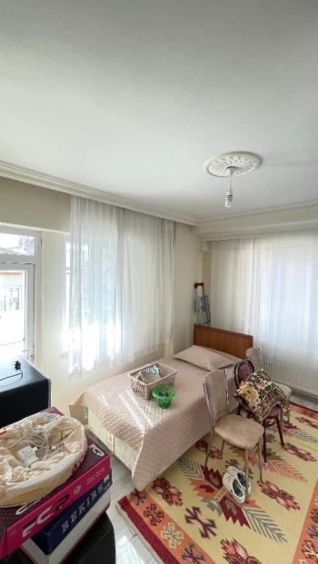 GÜVENAY – ÇORUM BAHÇELİEVLER – ANADOLU LİSESİ YANI – 3+1 ARA KAT SATILIK DAİRE