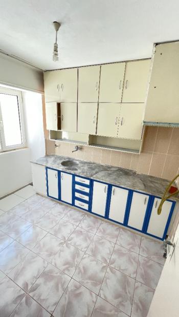 Güvenay-Çorum Bahçelievler Cumartesi Pazarı Yanı Satılık 2+1 Daire 