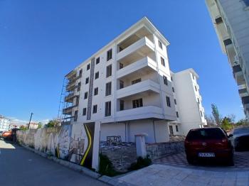 Güvenay - Çorum Merkez Ulukavak Mah. Doğa Koleji Civarı 3+1 Satılık