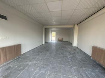 YEĞEN CADDESİNE CEPHE MEYDANA 200 METRE MESAFEDE İŞYERİ