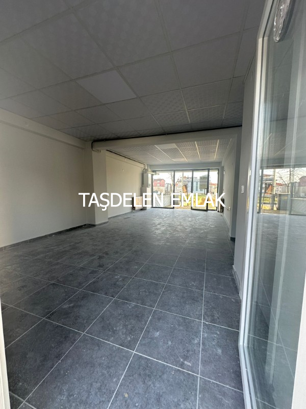 YEĞEN CADDESİNE CEPHE MEYDANA 200 METRE MESAFEDE İŞYERİ