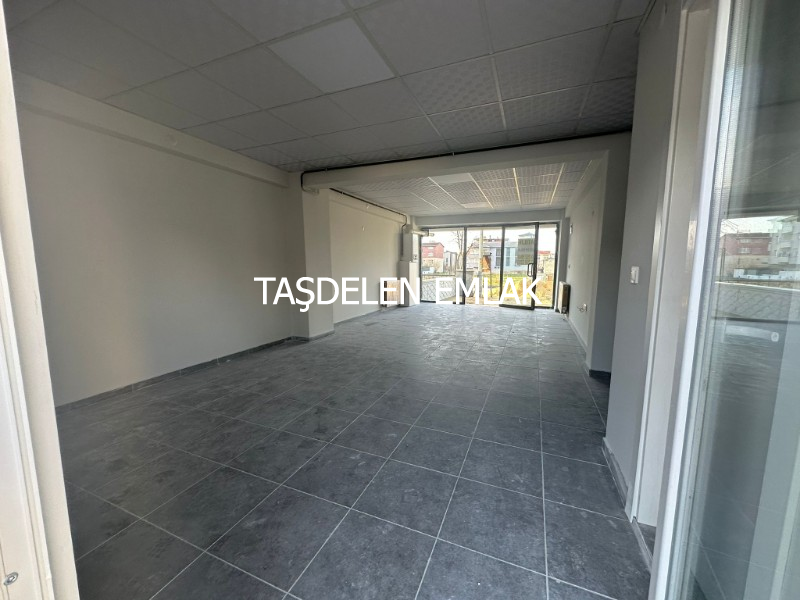 YEĞEN CADDESİNE CEPHE MEYDANA 200 METRE MESAFEDE İŞYERİ