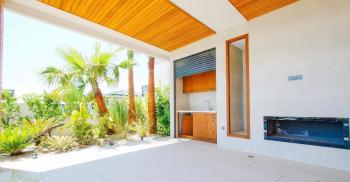 Çeşme Dalyan'da Satılık Sıfır Lüks Villa