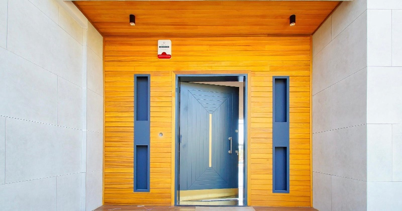 Çeşme Dalyan'da Satılık Sıfır Lüks Villa