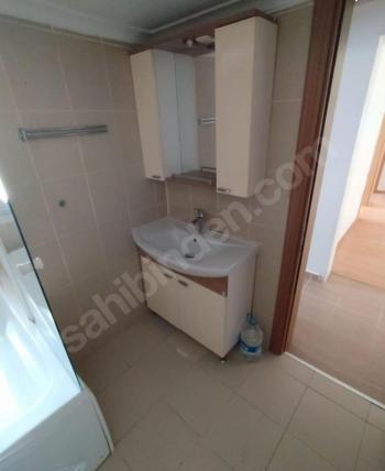 SUADİYE’DE BAĞDAT CADDE’Sİ YANI BAŞINDA 3+1 KİRALIK DAİRE