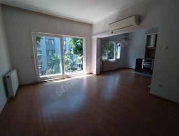 SUADİYE’DE BAĞDAT CADDE’Sİ YANI BAŞINDA 3+1 KİRALIK DAİRE