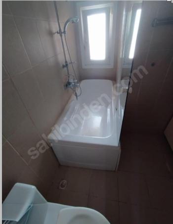 SUADİYE’DE BAĞDAT CADDE’Sİ YANI BAŞINDA 3+1 KİRALIK DAİRE