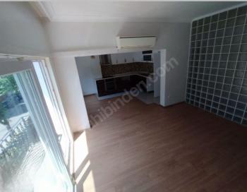 SUADİYE’DE BAĞDAT CADDE’Sİ YANI BAŞINDA 3+1 KİRALIK DAİRE
