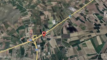 GÜVENAY - ÇORUM MERKEZ SARIMBEY KÖYÜ – ANA YOLA YAKIN 7.626 m² SATILIK TARLA