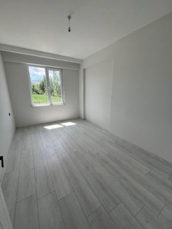 AFYON ÜÇOK EMLAKTAN MAREŞAL F ÇAKMAK MAH SATILIK SIFIR 3+1 DAİRE