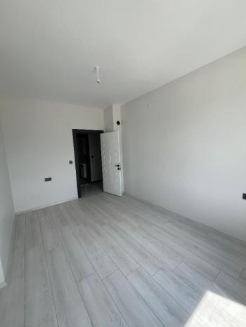AFYON ÜÇOK EMLAKTAN MAREŞAL F ÇAKMAK MAH SATILIK SIFIR 3+1 DAİRE