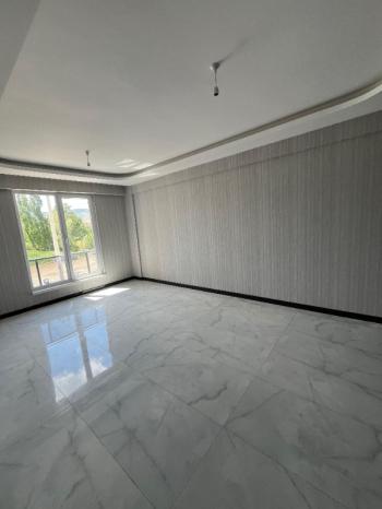 AFYON ÜÇOK EMLAKTAN MAREŞAL F ÇAKMAK MAH SATILIK SIFIR 3+1 DAİRE