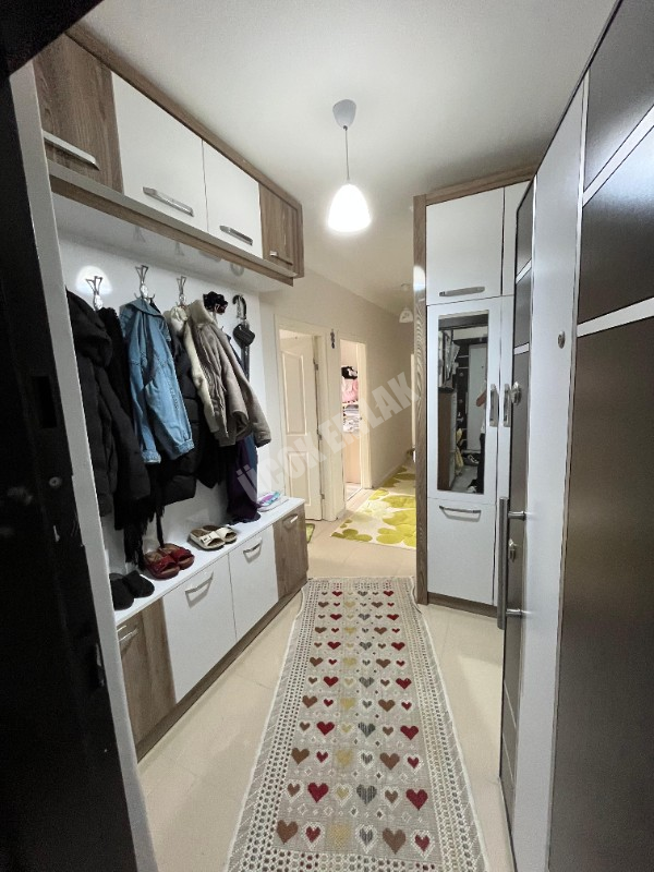 AFYON ÜÇOK EMLAKTAN İSTİKLAL MAH SATILIK ASANSÖRLÜ 3+1 DAİRE